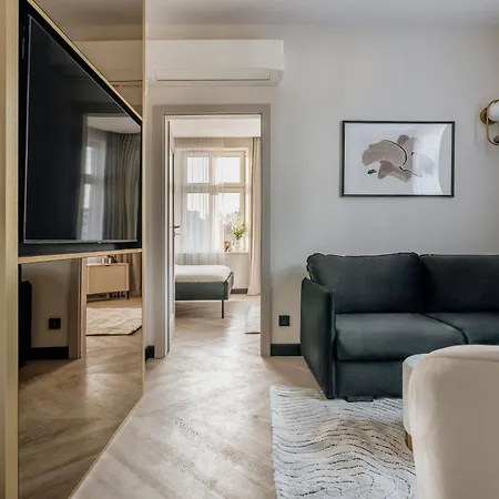 Apartmanhotel Millou - Loftaffair Collection