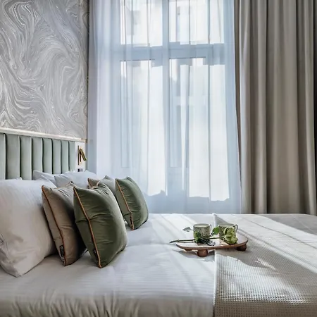 Aparthotel Millou - Loftaffair Collection *