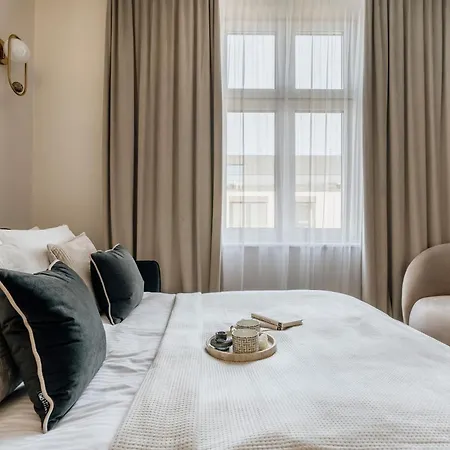 Millou By Staylab Apartahotel 4*